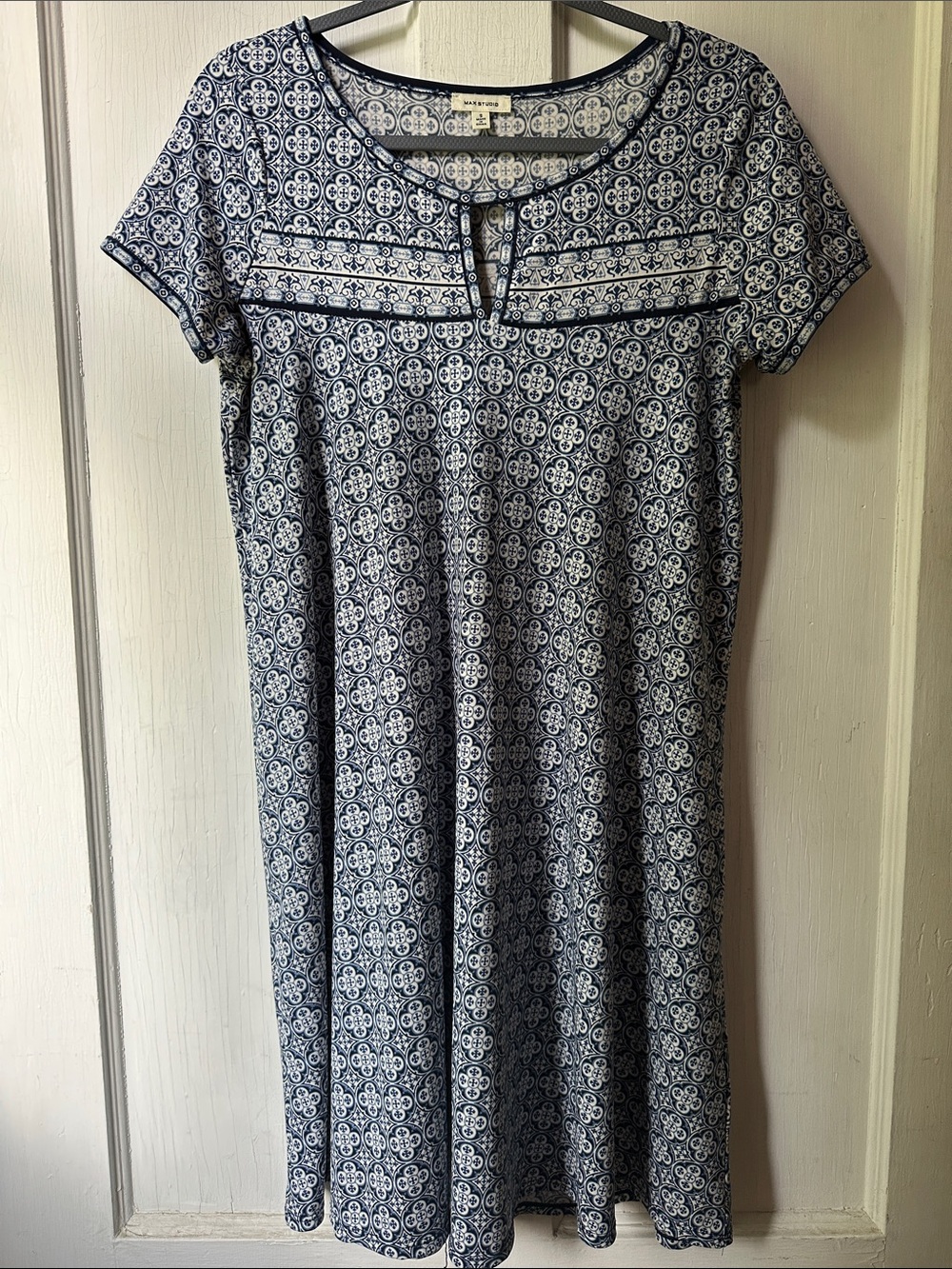 Max Studio Navy and White Printed Short Sleeve Scoop Dress